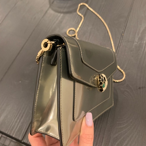 Bulgari bag in amazing condition - Picture 2 of 4